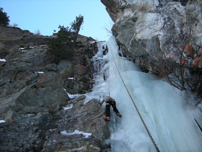 cascade X comme fragile à Cogne cascade X comme fragile à Cogne