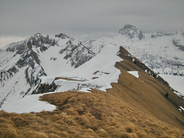 Pointe d'Almet depuis Auferrand Pointe d'Almet depuis Auferrand