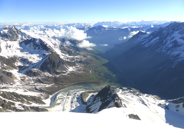 Arolla vu du Pigne - vue de la limite de la naige