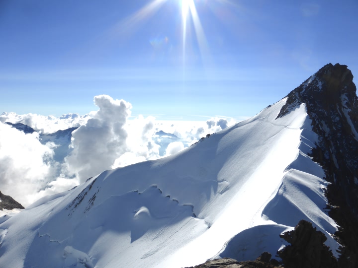 Nadelhorn vu depuis le Stecknadelhorn