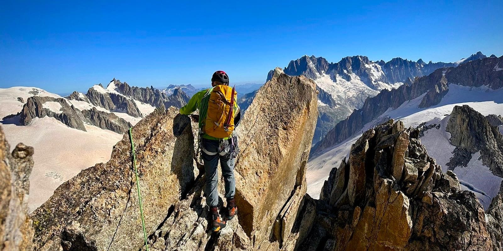 Alpinisme Traversée de l’Aiguille d’Entrèves Alpinisme | 3600 m | 1 journée