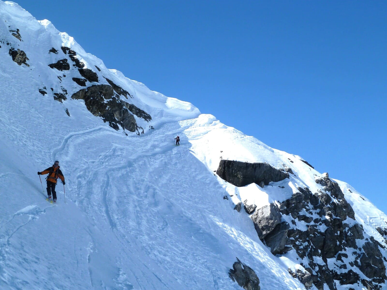 Tour du Wildstrubel en Ski de Rando 5 jours Raid à ski | 5 jours | Hôtels de montagne