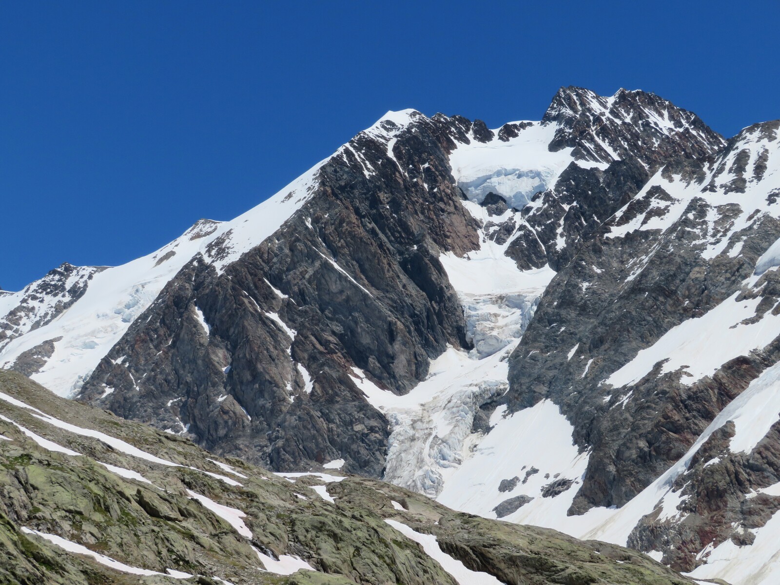 Ascension Aiguille de la Berangere depuis les conscrits Alpinisme facile | 3425m | 3 jours