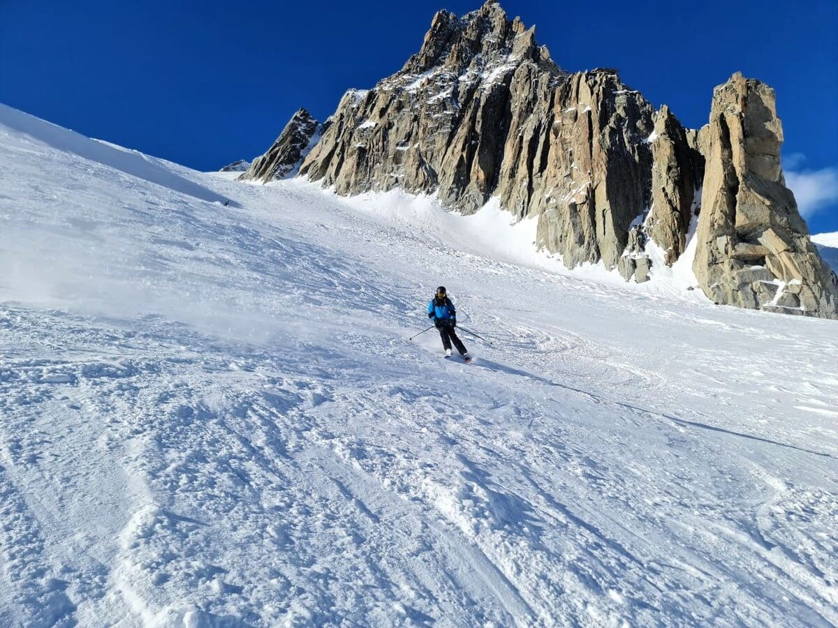 Descente de la Vallée Blanche à ski Ski hors-piste | Glaciers | 3842m | Guide en privé
