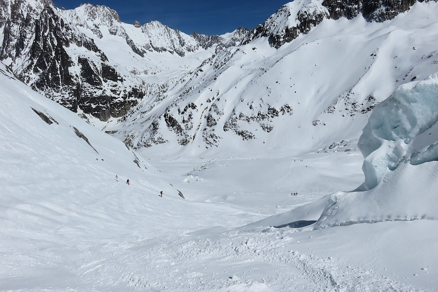 Descente de la Vallée Blanche à ski Ski hors-piste | Glaciers | 3842m | Guide en privé