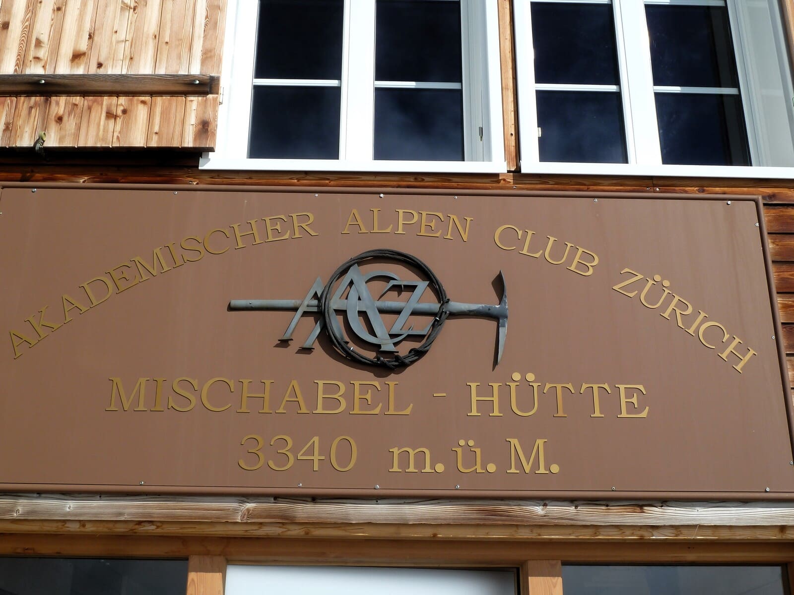 Cabane mischabel Nuit en refuge | 2 jours