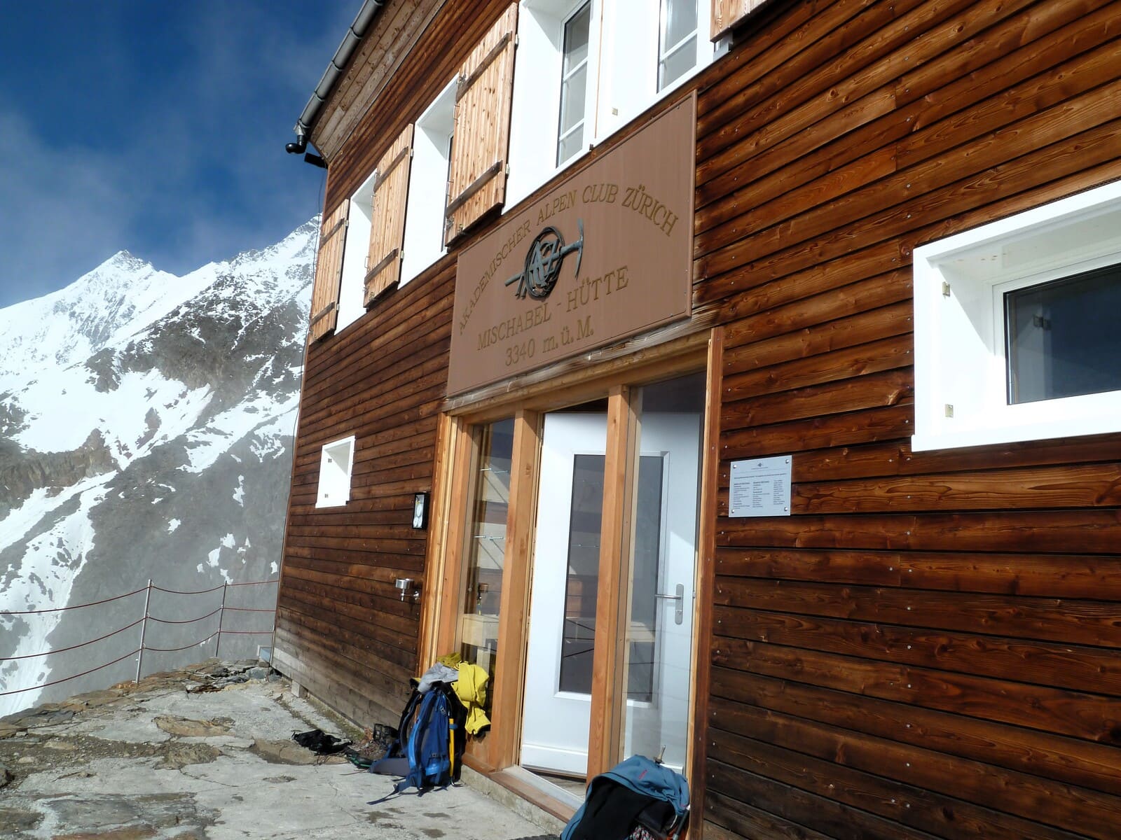 Cabane mischabel Nuit en refuge | 2 jours