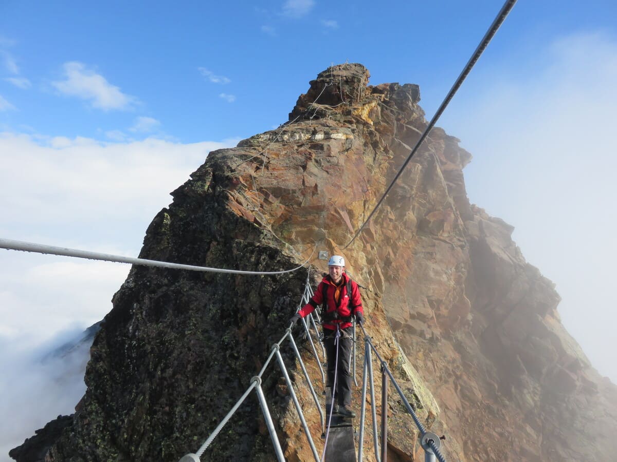 Mont emilius Alpinisme rocheux peu difficile | Refuge | 2 jours