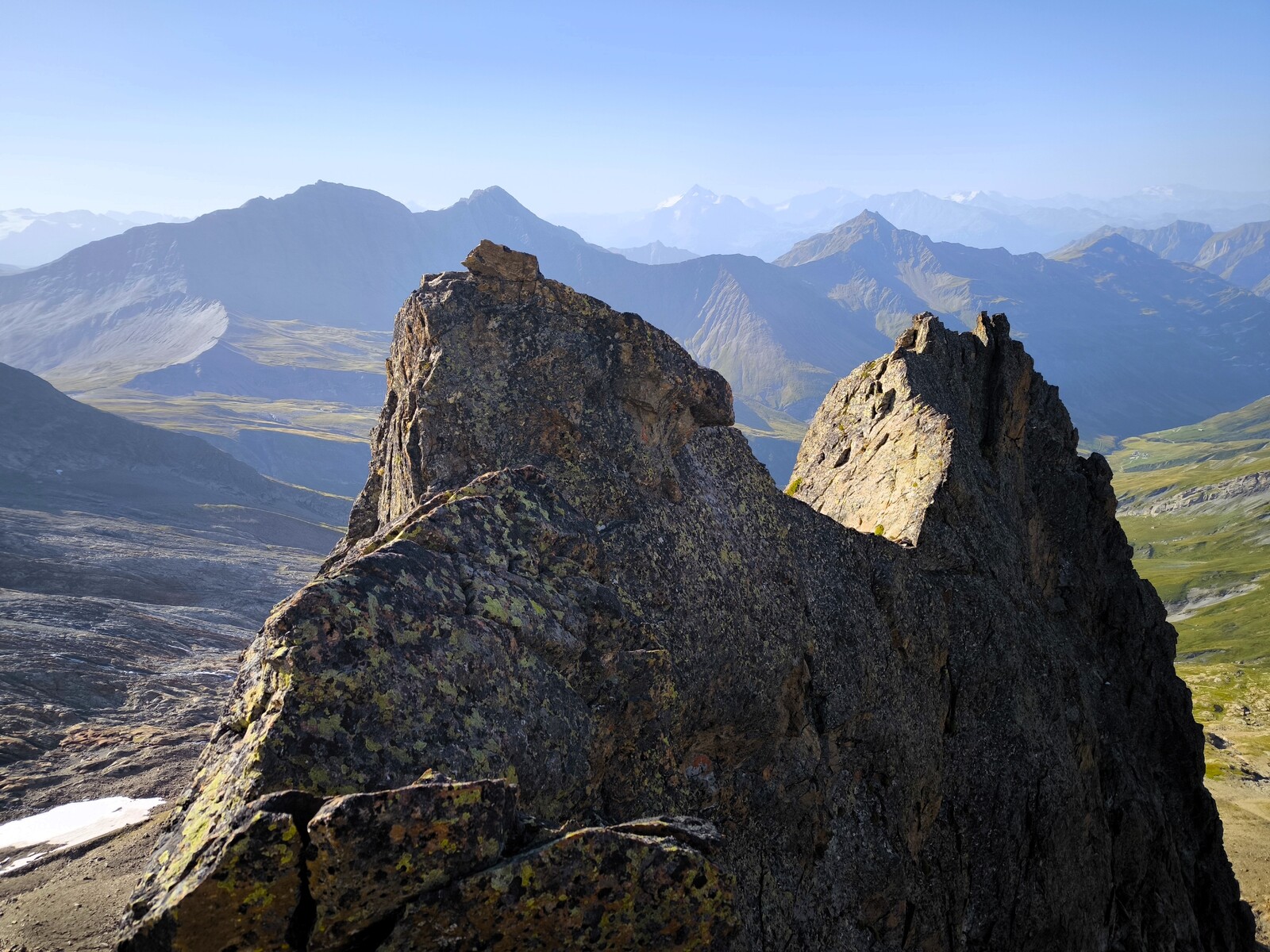Grande voie d’escalade facile Pointe des Lanchettes Alpinisme - Escalade | 3085m | 2 jours