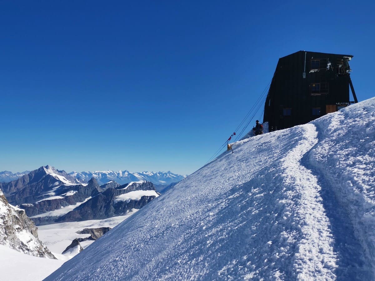 Ascension 4000 facile Sommets du Mont Rose 2 jours Randonnée glaciaire et alpinisme peu difficile | 2 jours
