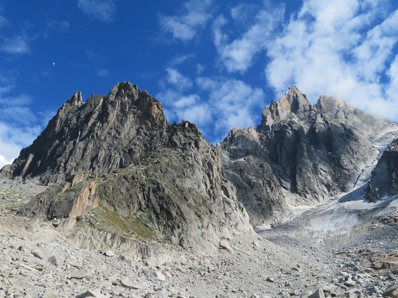 Grande voie d’escalade Aiguilles de Chamonix Escalade en montagne | Granit | 3 jours