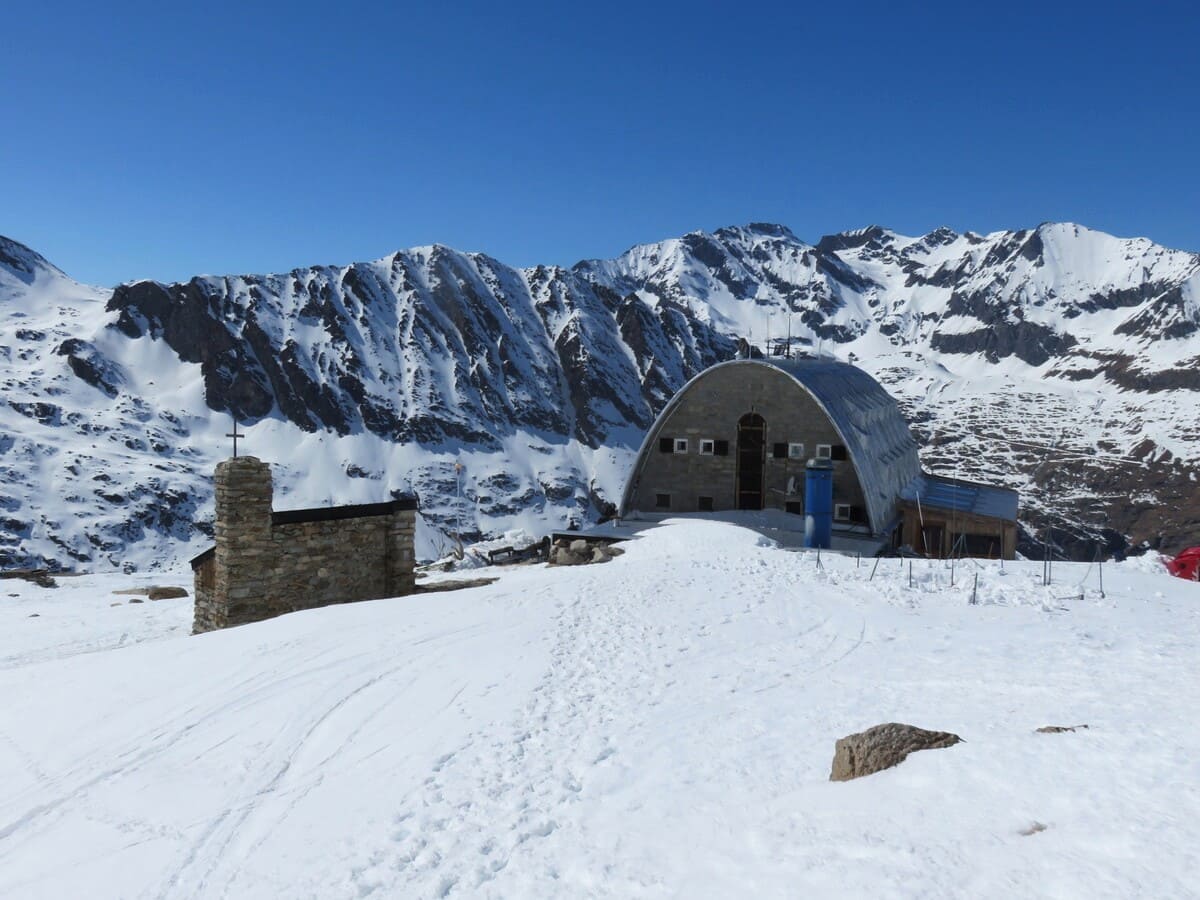 Ascension Grand Paradis 4000 facile Ski de Rando 3 jours Ski de rando | en étoile | 3 jours