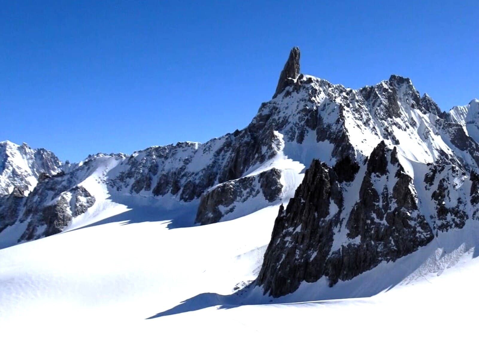 Rando Glaciaire Traversée Vallée Blanche Randonnée glaciaire à la journée