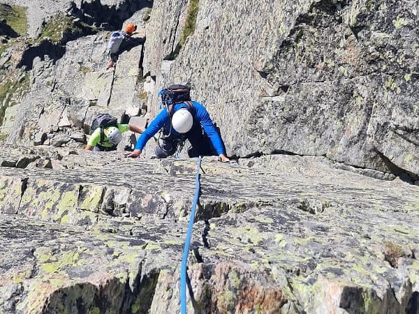 Escalade facile Grande Voie à Chamonix Escalade en montagne | facile | journée