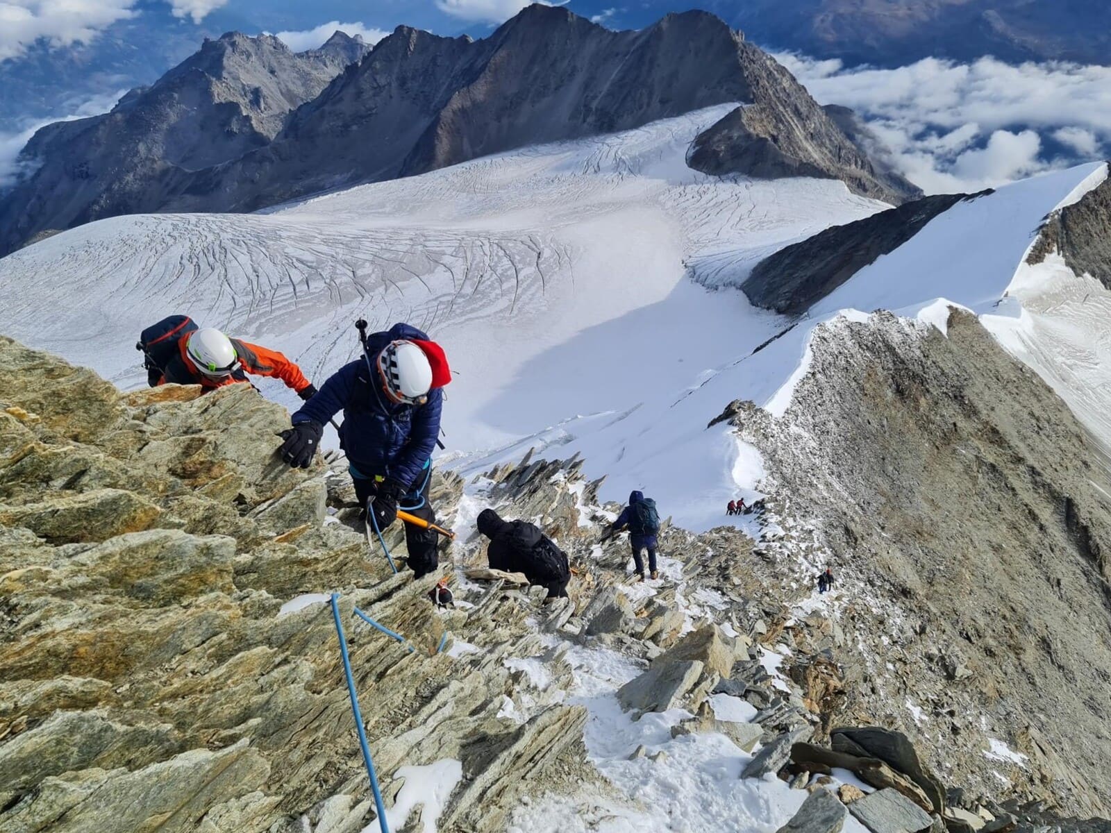 Ascension Nadelhorn 4000 de Saas-Fee Alpinisme | niveau PD | 2 jours