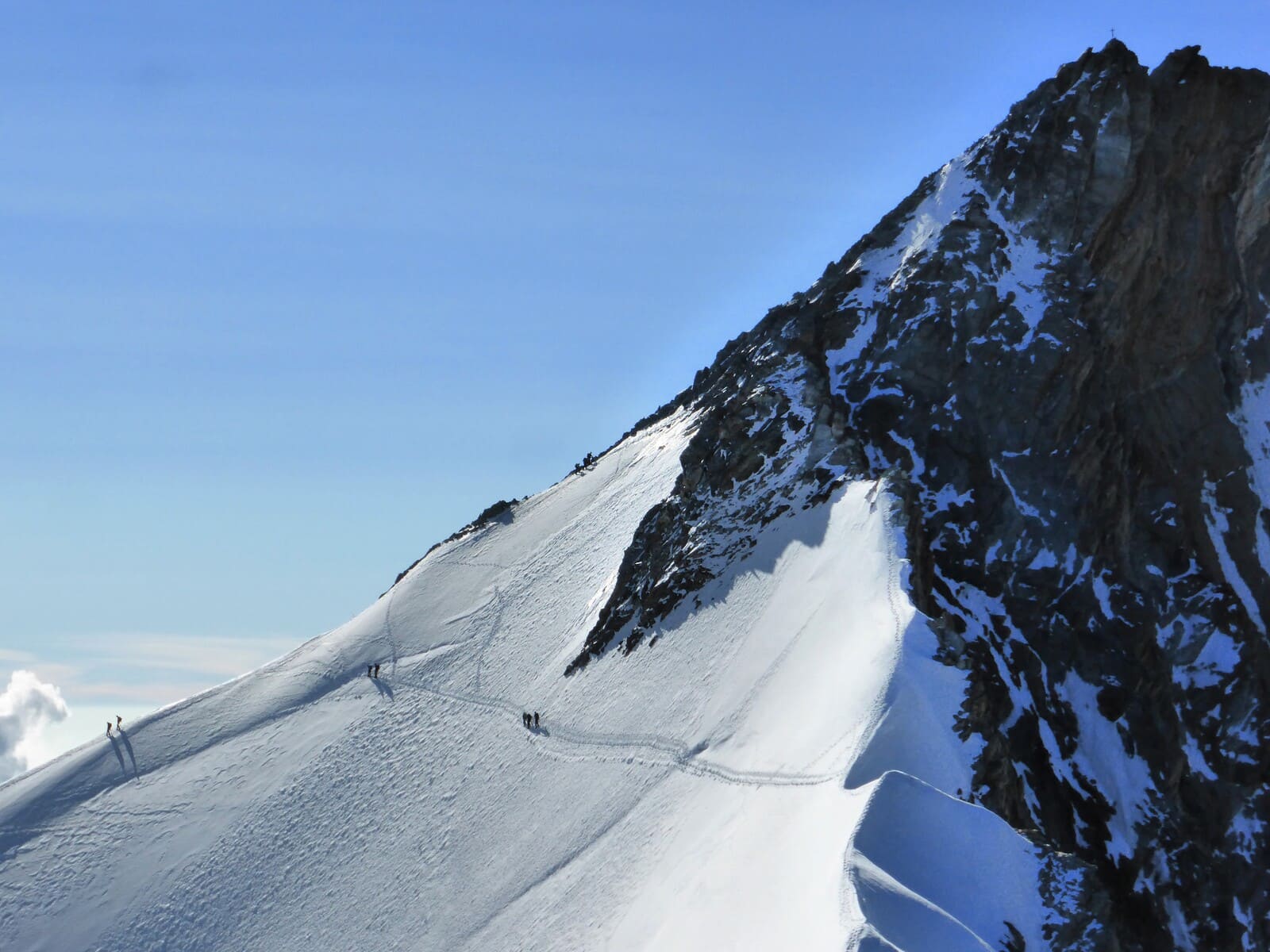 Ascension Nadelhorn 4000 de Saas-Fee Alpinisme | niveau PD | 2 jours