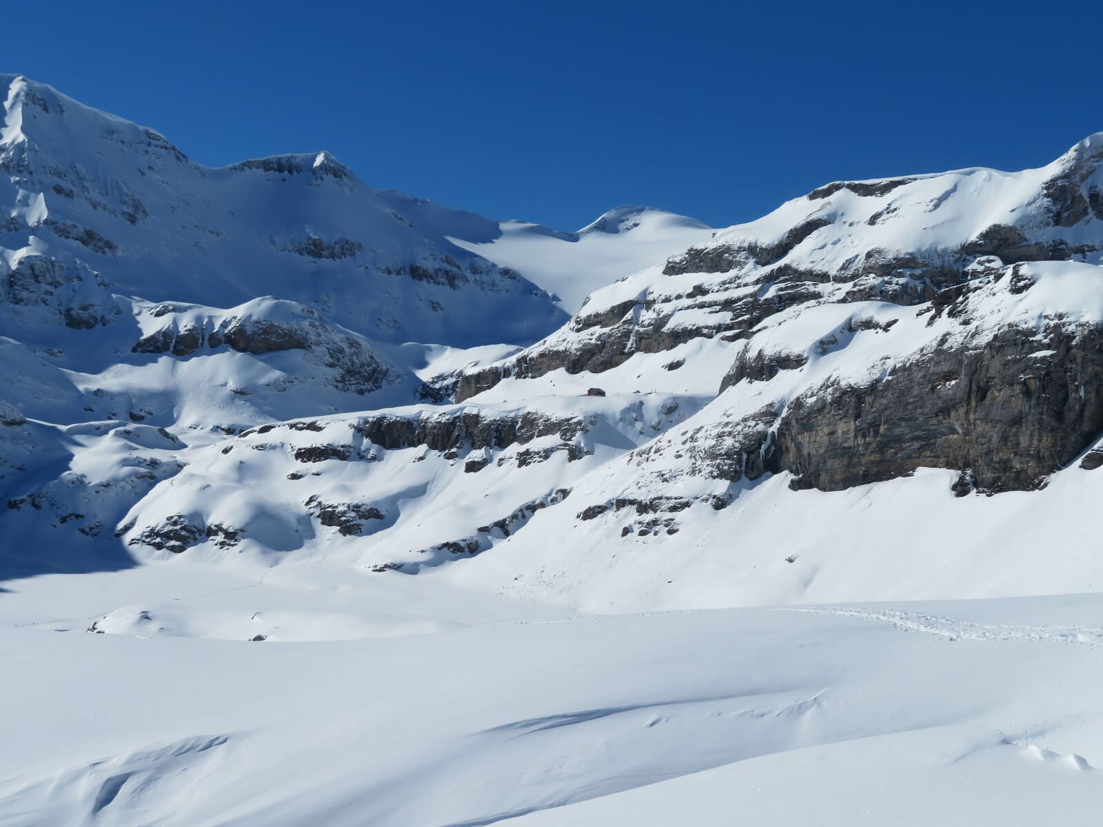Wildstrubel en Lodge Ski de Rando 4 jours Raid à ski | 4 jours | en étoile | Hôtel de montagne