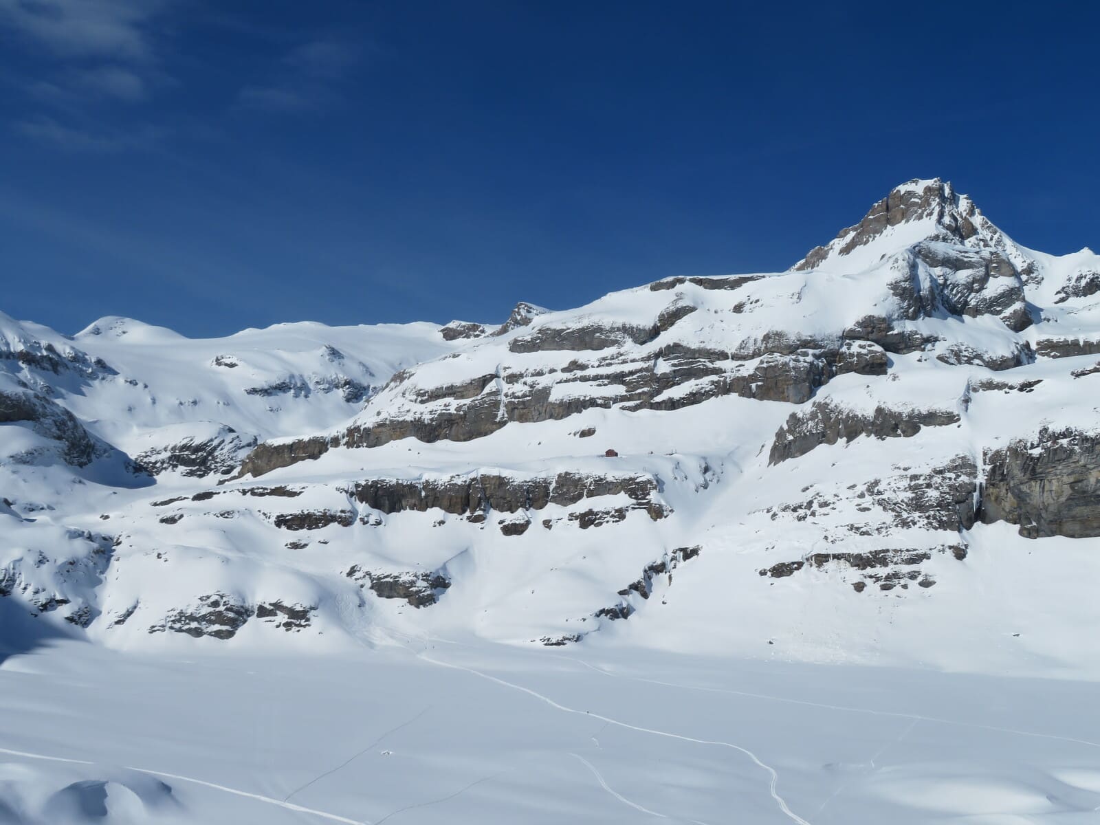 Wildstrubel en Lodge Ski de Rando 4 jours Raid à ski | 4 jours | en étoile | Hôtel de montagne