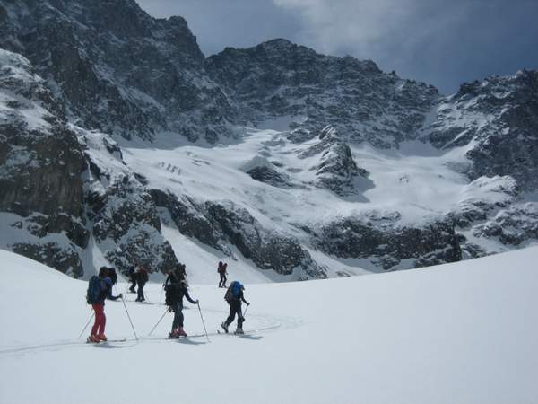 Ski de Rando aux sources de la Romanche Oisans Raid à ski | semi-étoile | 5 jours
