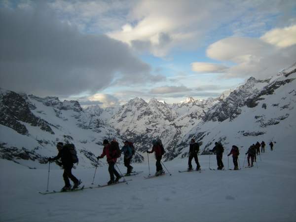 Ski de Rando aux sources de la Romanche Oisans Raid à ski | semi-étoile | 5 jours