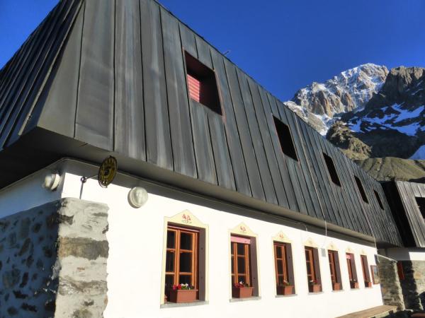 Découverte Haute-Montagne Glaciers Monzino Skyway 3 jours Via Ferrata | randonnée glaciaire | 3 jours