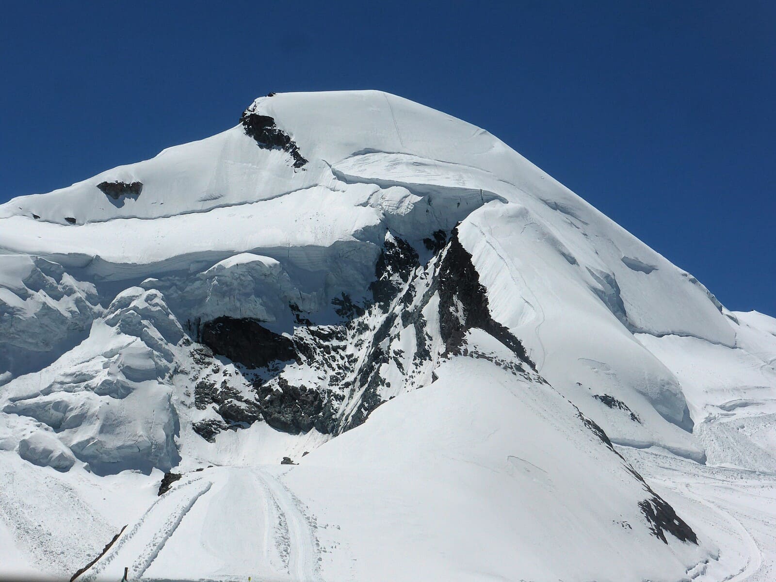 Ascension Breithorn Allalinhorn | 4000 faciles à Zermatt Alpinisme facile | 4000 à la journée | 2 jours