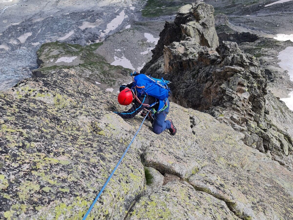 Escalade grande voie Aiguille Croux 2 jours Escalade rocheuse | Refuge | 2 jours