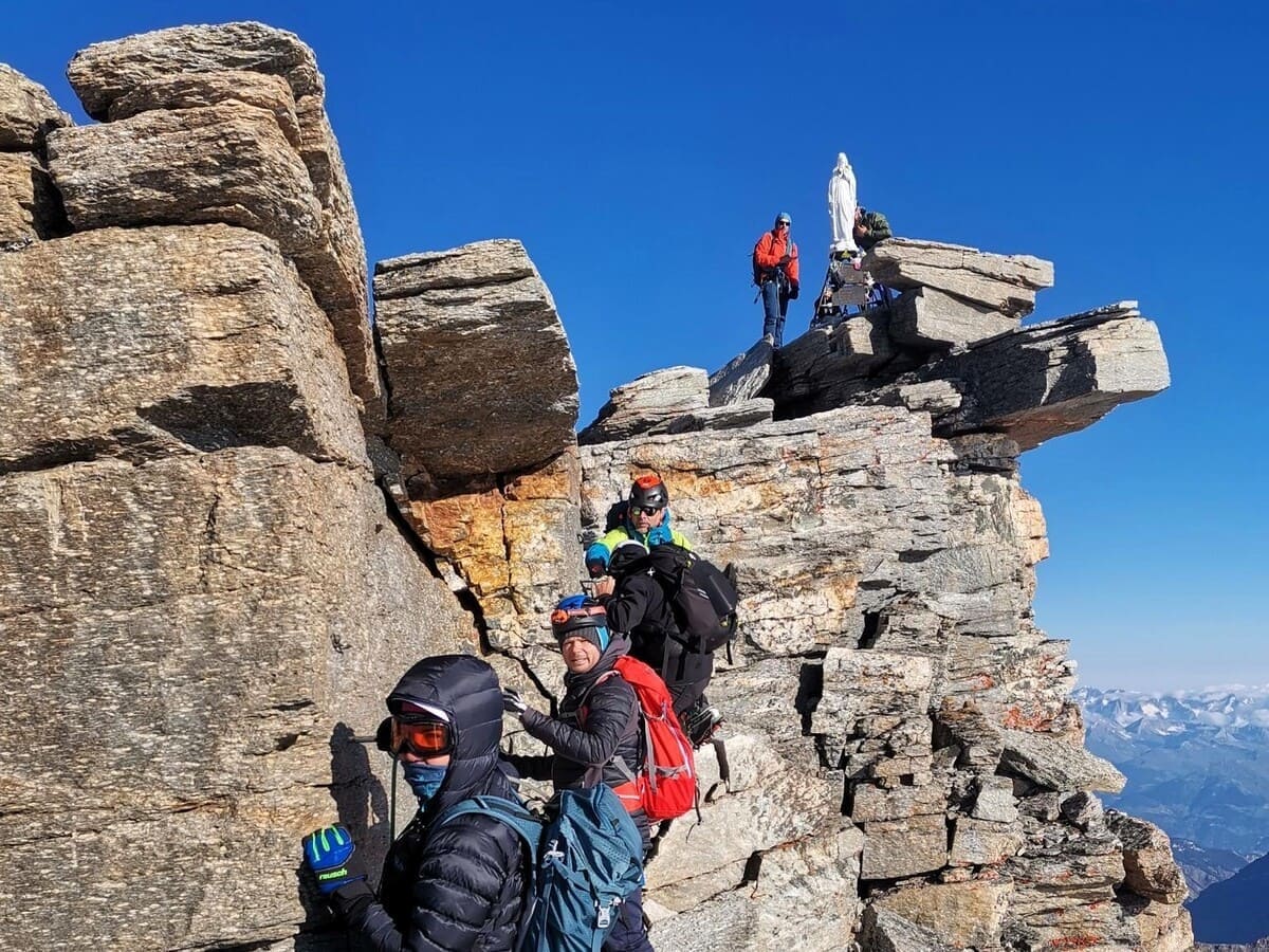 Ascension 4000 facile Grand Paradis 5 jours Alpinisme | Stage permier 4000 | 5 jours