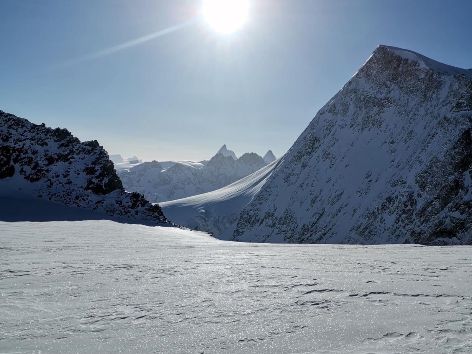 Traversée du Pigne d’Arolla Ski de Rando Ski-Alpinisme | Traversée | 2 jours