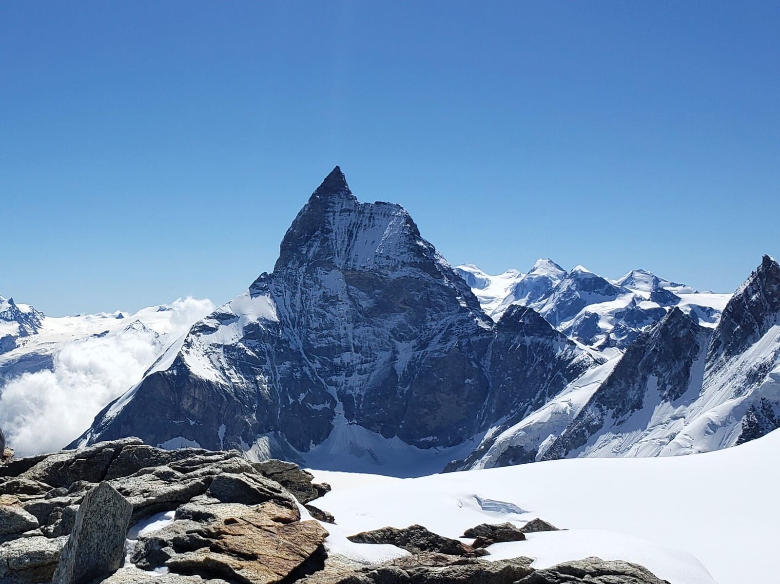 Ascension Tête Blanche de Bertol en été Alpinisme facile | sommet avec vue | 2 jours