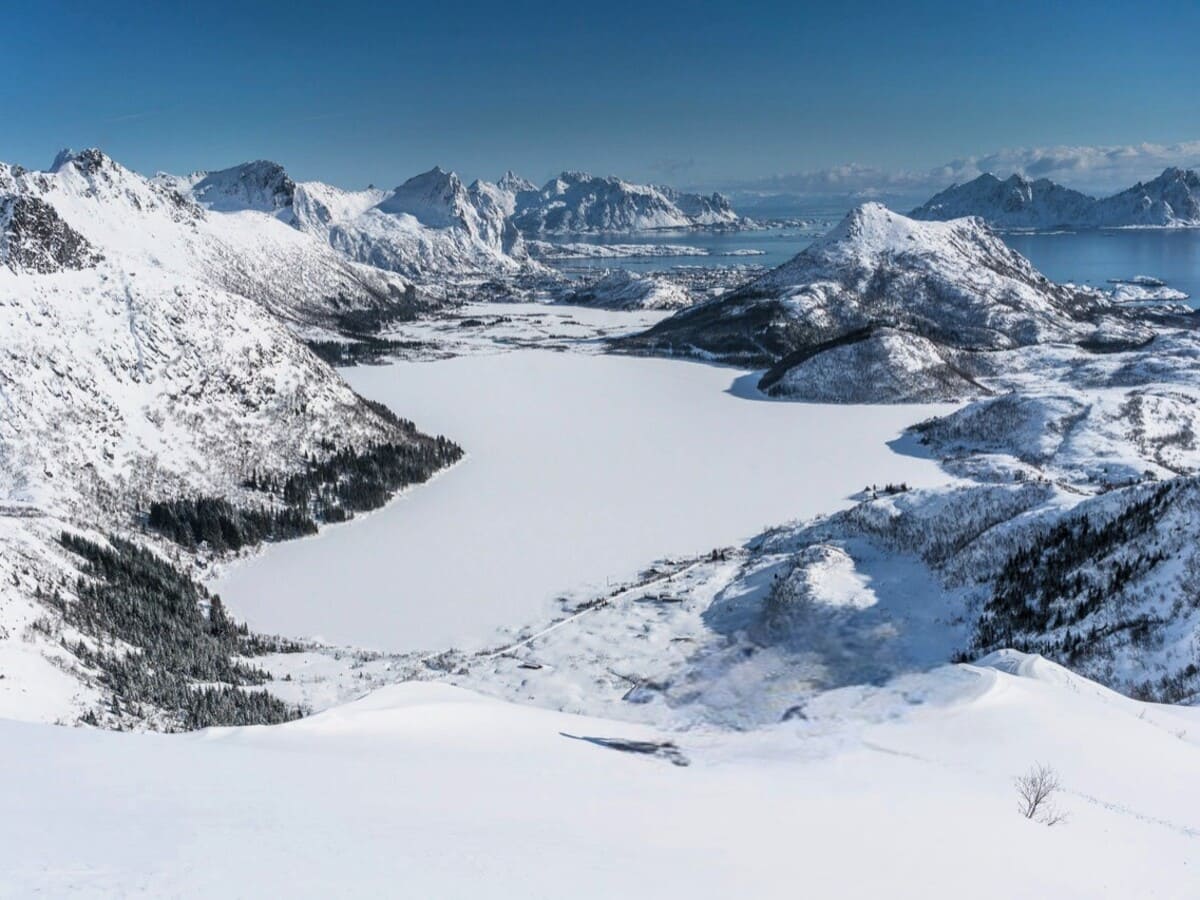 Ski de Randonnée aux Îles Lofoten : Voyage 8 jours en Lodge | Alta-Via Ski de rando | Voyage | Ski-Lodge | 8 jours