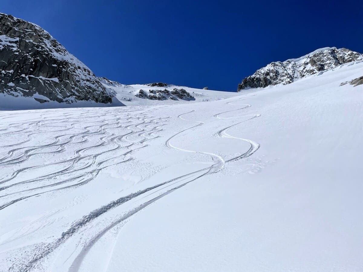 Raid Ski de Rando Realp & Col de la Furka | 6 jours Raid à ski | Itinérant | 6 jours