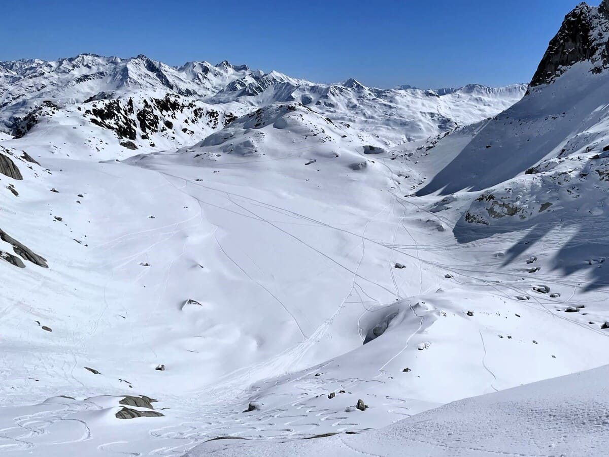 Raid Ski de Rando Realp & Col de la Furka | 6 jours Raid à ski | Itinérant | 6 jours